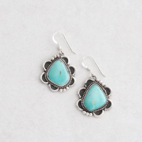 Navajo Handmade Carico Lake Turquoise Earrings FJE2124